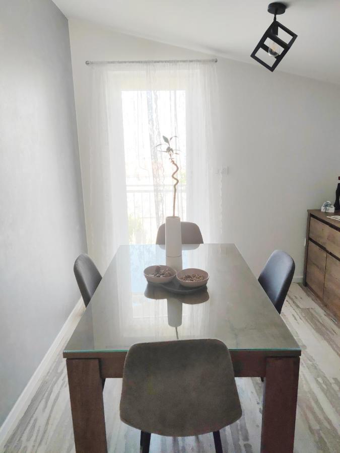 Apartman Jelena Podstrana Luaran gambar