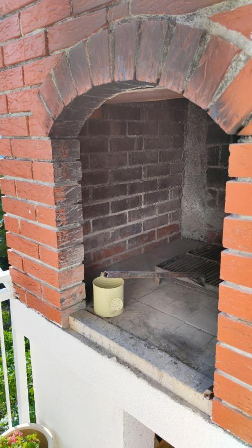 Apartman Jelena Podstrana Luaran gambar